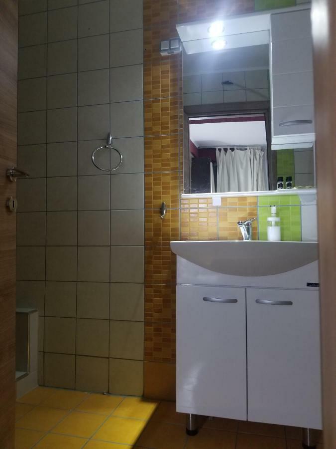 Hotel Vila Ineks Ohrid Exterior foto